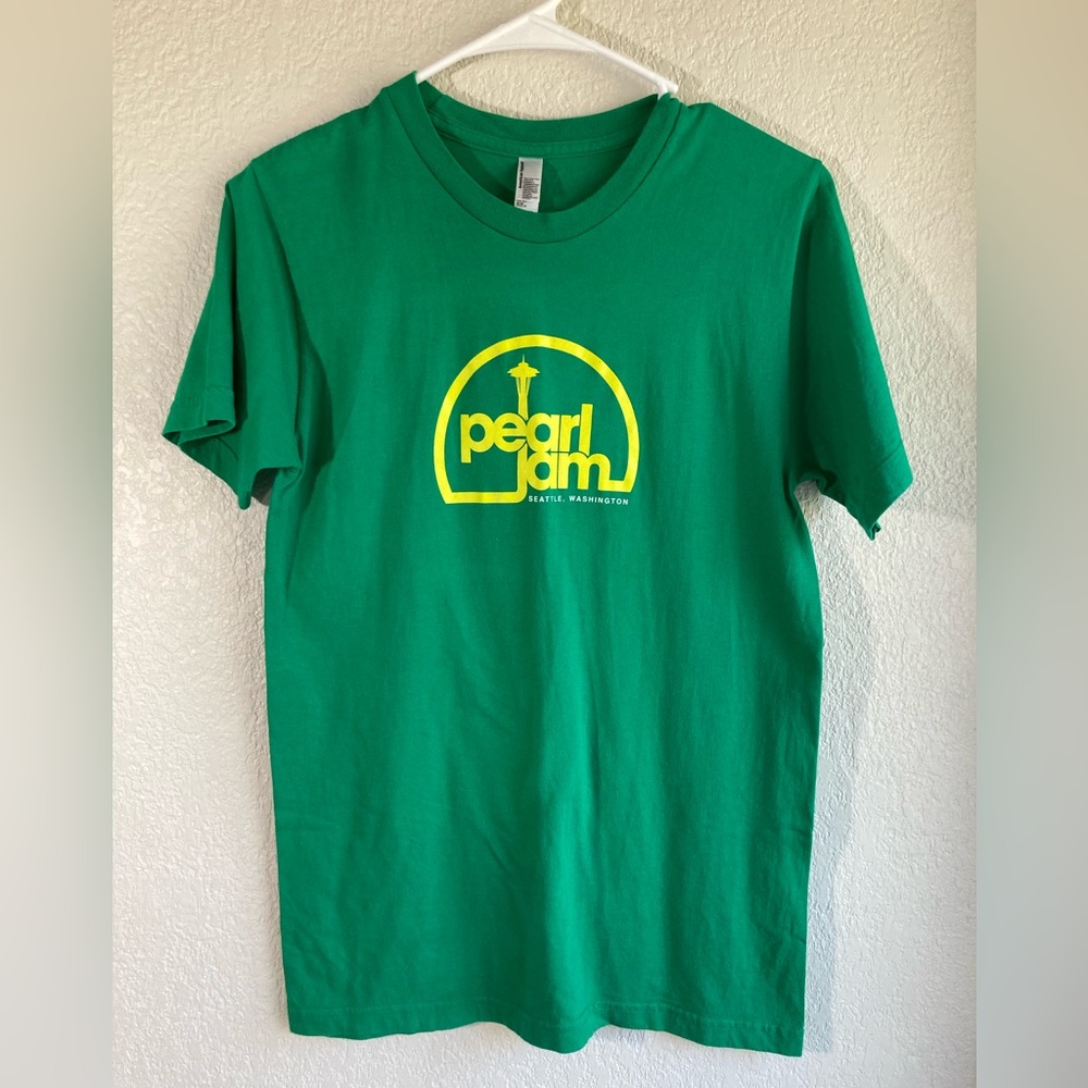 Pearl Jam Band Tee Size Small